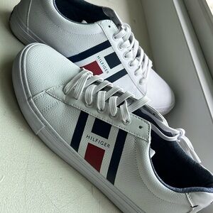 Tommy Hilfiger white tennis shoes